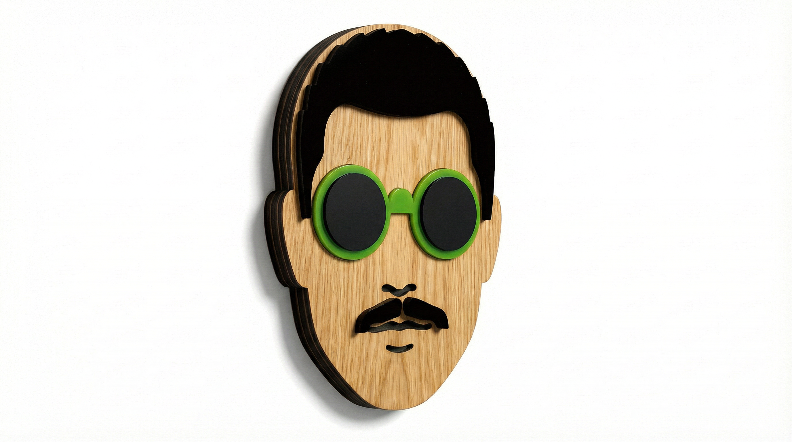 THE EXPLORER – Handmade 3D Wooden Wall Decor | Masqez